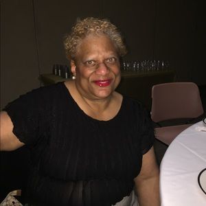 Meet your Posher, Carolyn